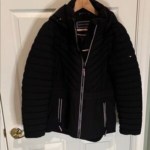 Tommy Hilfiger Women's Black Puffer Coat